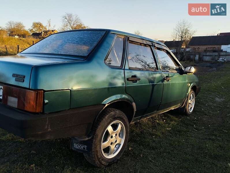 Седан ВАЗ / Lada 21099 1997 в Сокалі