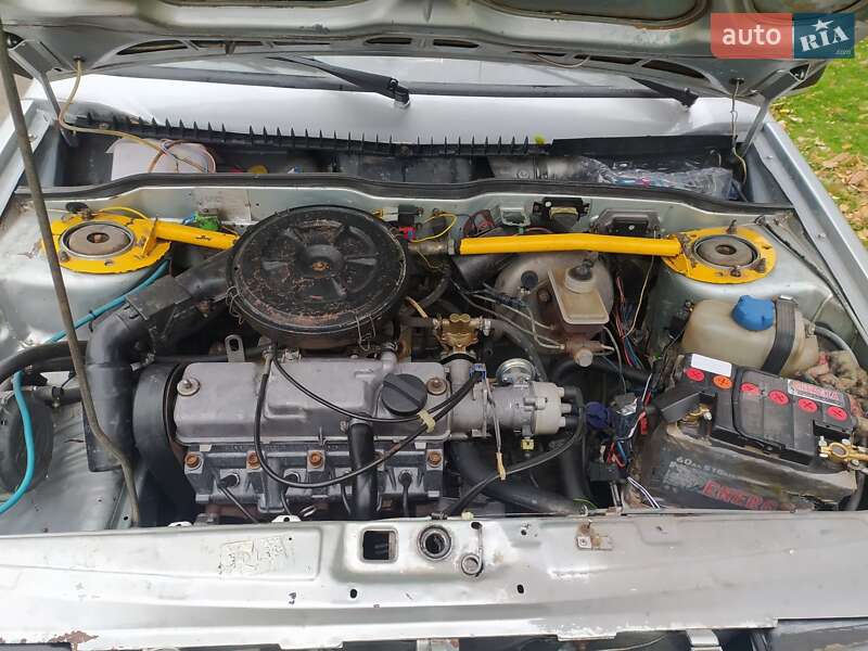 Седан ВАЗ / Lada 21099 1999 в Кременчуге