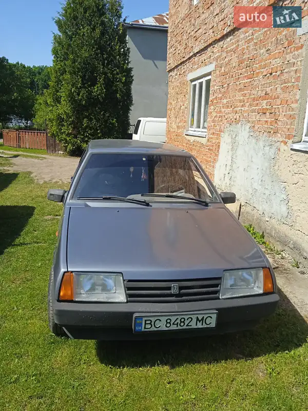 ВАЗ / Lada 21099
