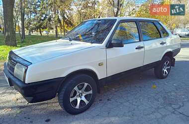 Седан ВАЗ / Lada 21099 1997 в Запоріжжі