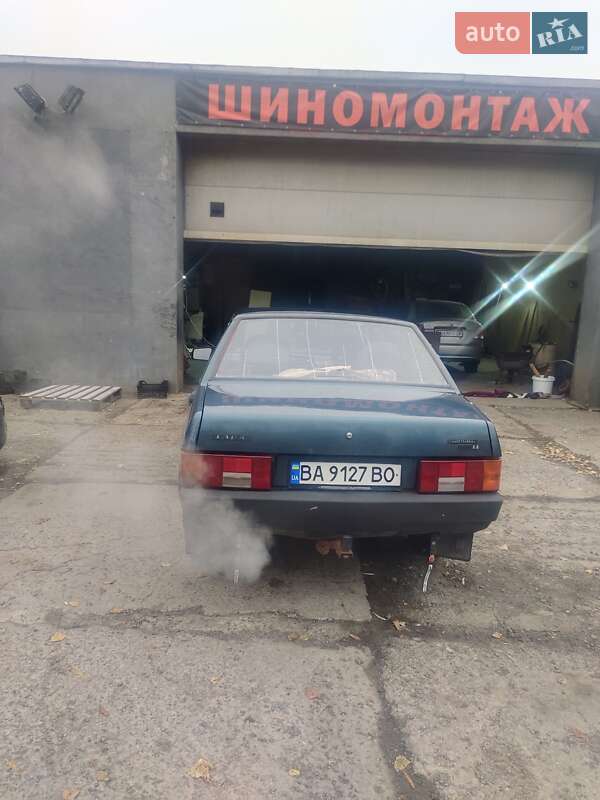 Седан ВАЗ / Lada 21099 2005 в Кривом Роге