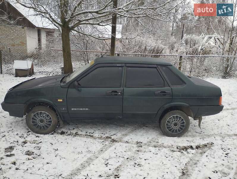 Седан ВАЗ / Lada 21099 2006 в Звягеле