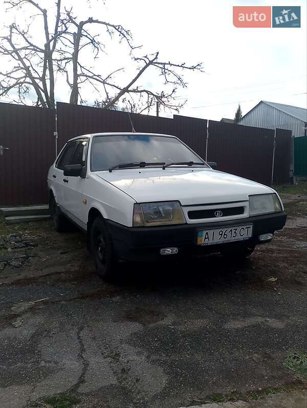 Седан ВАЗ / Lada 21099 1996 в Ржищеві