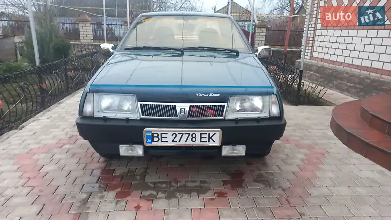 Седан ВАЗ 21099 2004 в 
