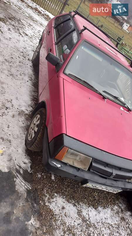 Седан ВАЗ / Lada 21099 1992 в Надвірній