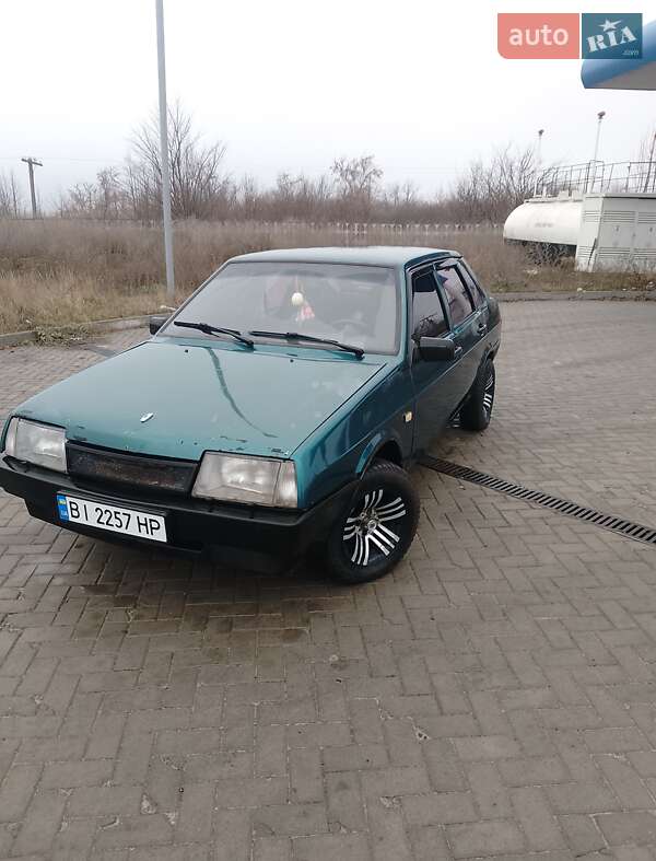 Седан ВАЗ / Lada 21099 1999 в Семенівці