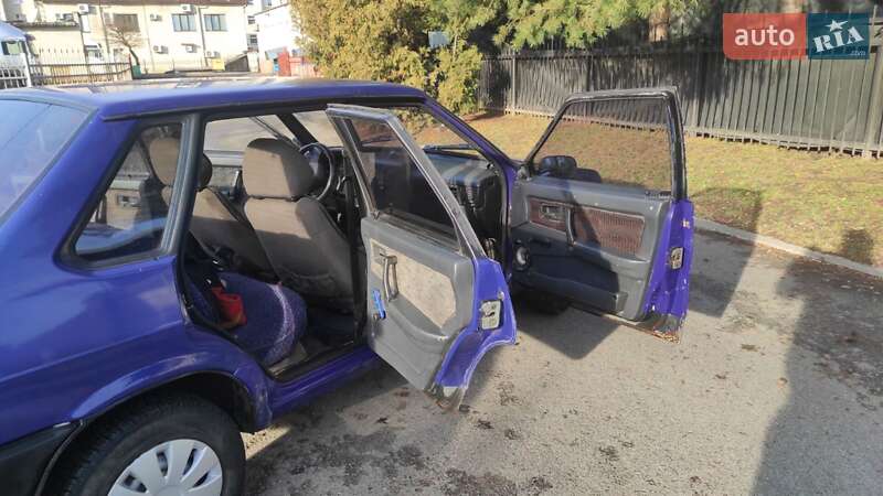 Седан ВАЗ / Lada 21099 2003 в Луцьку