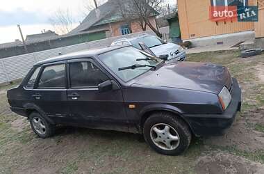 Седан ВАЗ / Lada 21099 2000 в Рівному