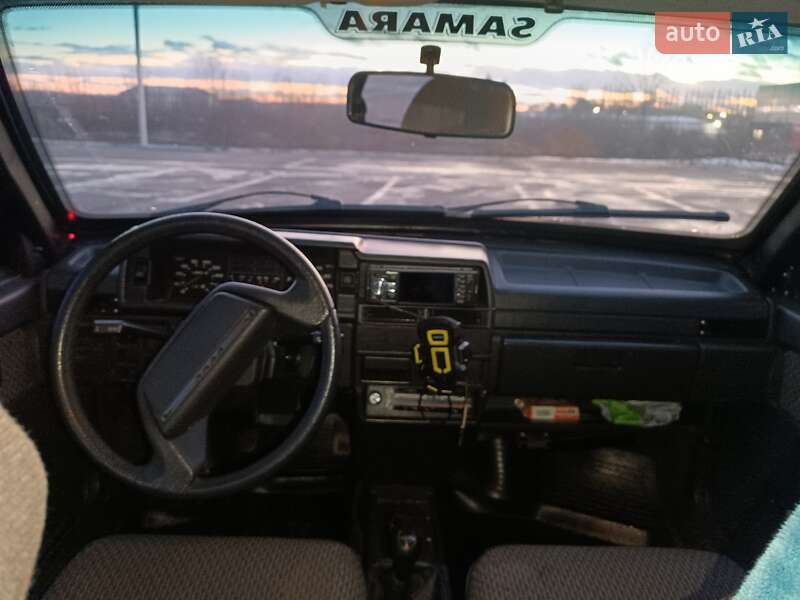 Седан ВАЗ / Lada 21099 2003 в Черновцах