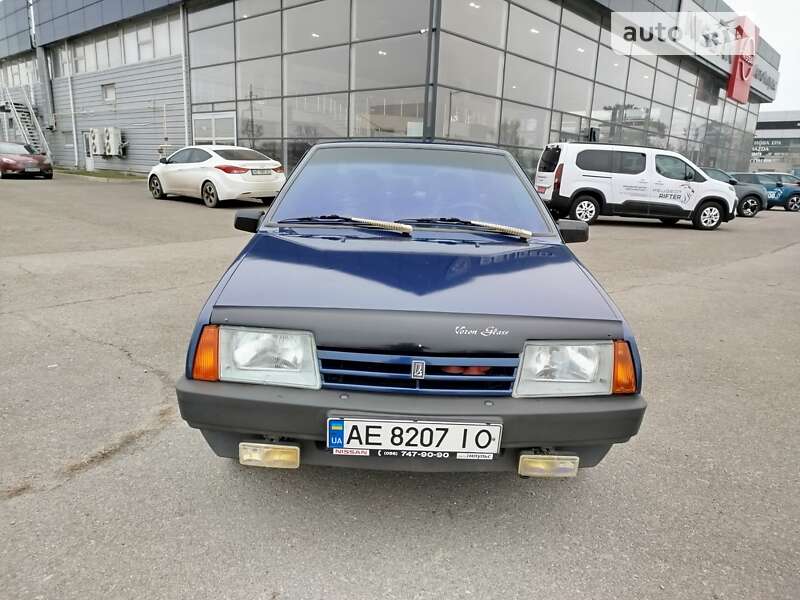 Седан ВАЗ / Lada 21099 2001 в Днепре