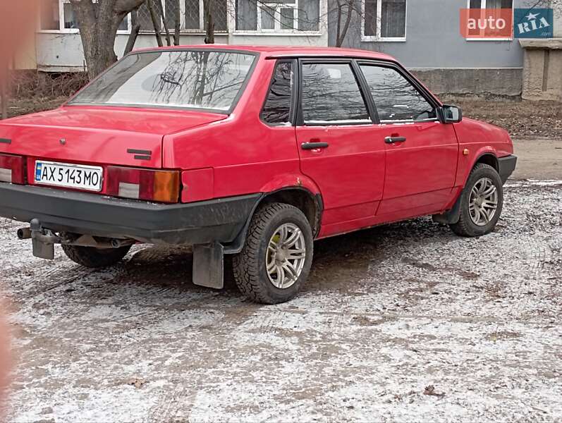 Седан ВАЗ / Lada 21099 1992 в Первомайске