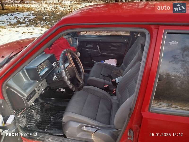 Седан ВАЗ / Lada 21099 1994 в Белополье фото 4 Седан ВАЗ / Lada 21099 1994 в Белополье