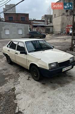 Седан ВАЗ / Lada 21099 1994 в Харькове