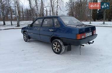 Седан ВАЗ / Lada 21099 2004 в Житомире