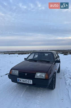 Седан ВАЗ / Lada 21099 2009 в Зарічному