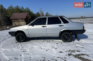 Седан ВАЗ / Lada 21099 2004 в Полтаве