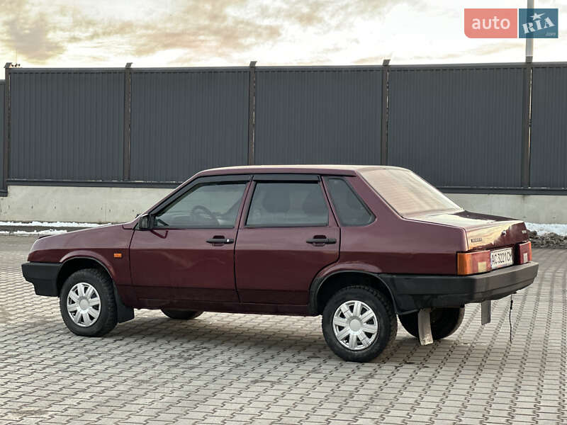 Седан ВАЗ / Lada 21099 2008 в Луцьку