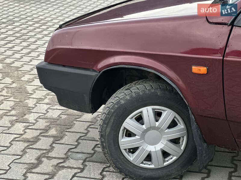 Седан ВАЗ / Lada 21099 2008 в Луцьку