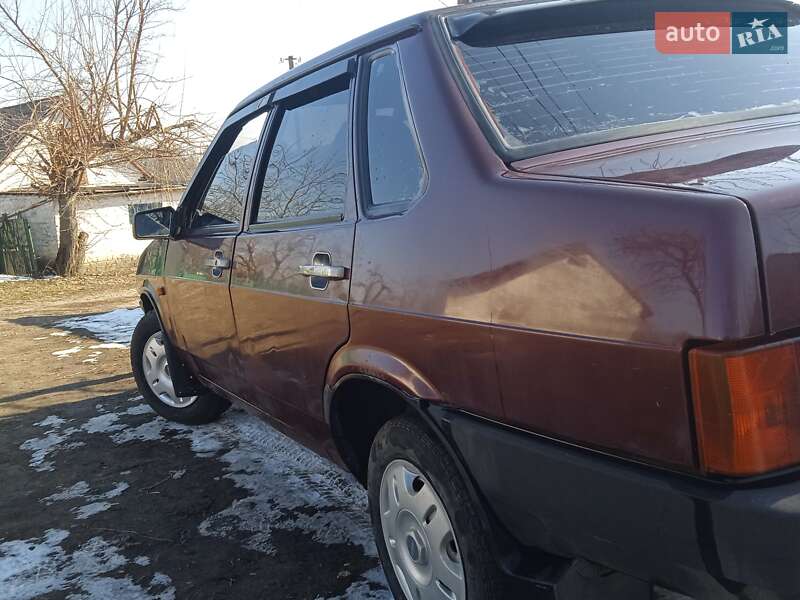 Седан ВАЗ / Lada 21099 2006 в Монастирищеві фото 4 Седан ВАЗ / Lada 21099 2006 в Монастирищеві