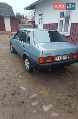 Седан ВАЗ / Lada 21099 2003 в Ивано-Франковске