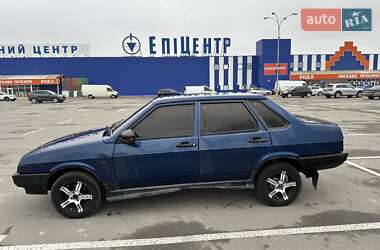 Седан ВАЗ 21099 2004 в 