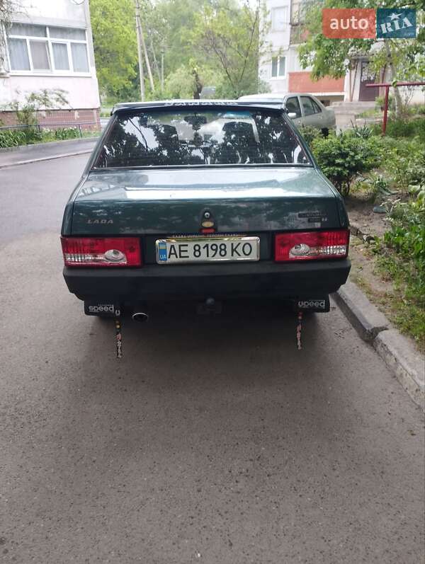 Седан ВАЗ / Lada 21099 2005 в Днепре