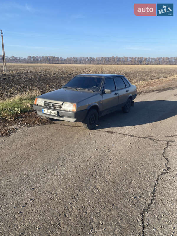 Седан ВАЗ / Lada 21099 2000 в Великополовецьке