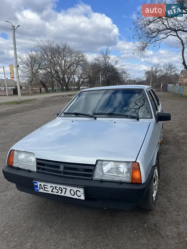ВАЗ / Lada 21099