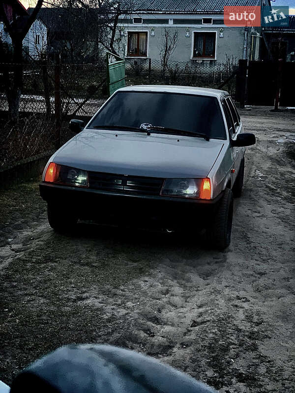 Седан ВАЗ 21099 2005 в 