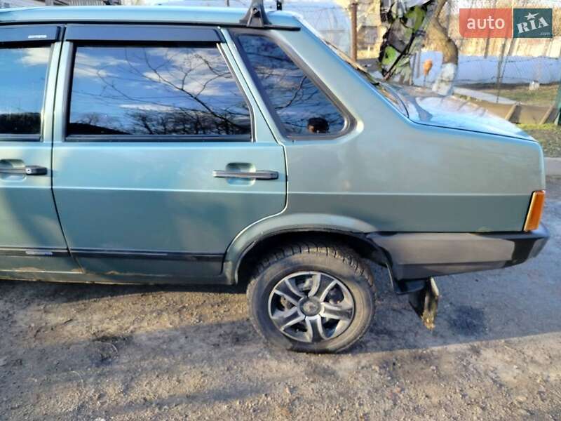 Седан ВАЗ / Lada 21099 2007 в Чернигове