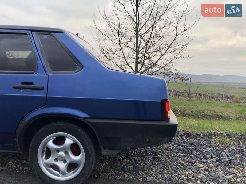 Седан ВАЗ / Lada 21099 2006 в Мукачево