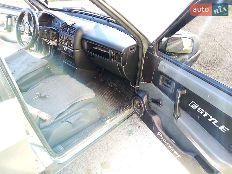 Седан ВАЗ / Lada 21099 1996 в Збараже