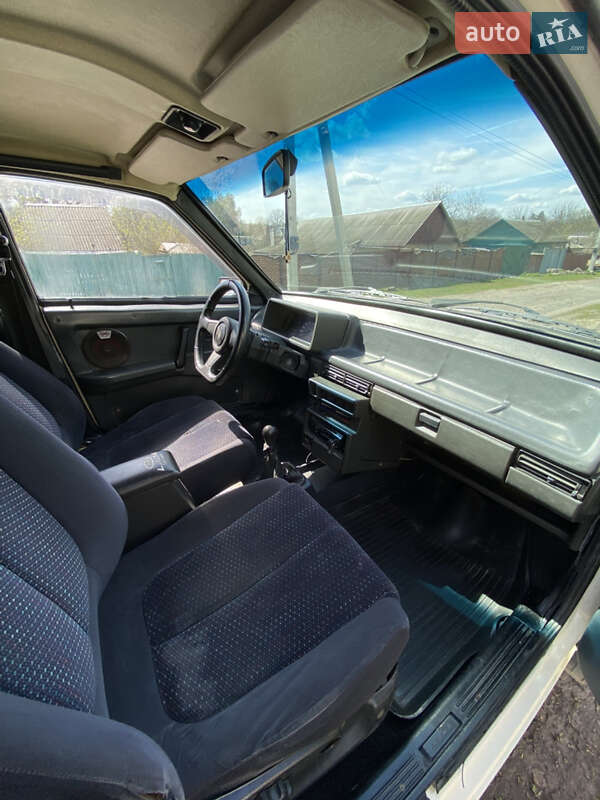 Седан ВАЗ / Lada 21099 1994 в Харькове