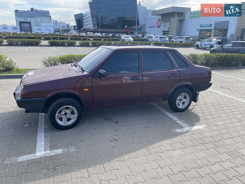 Седан ВАЗ / Lada 21099 2008 в Житомире