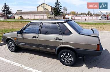 Седан ВАЗ 21099 2003 в 
