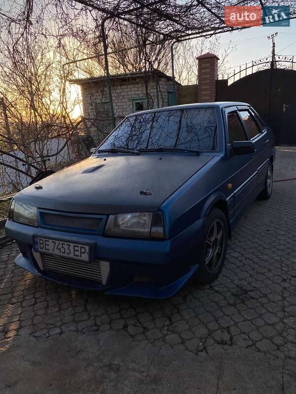 Седан ВАЗ / Lada 21099 1997 в Вознесенске