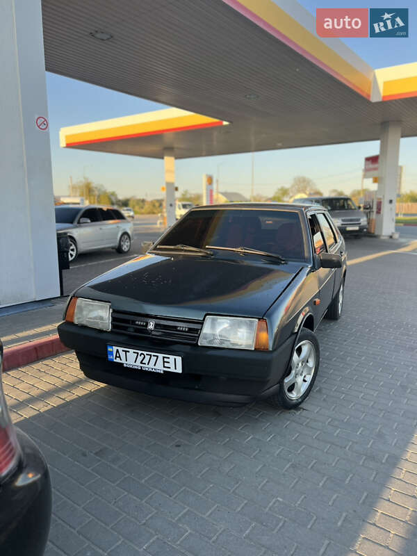 Седан ВАЗ / Lada 21099 2005 в Ивано-Франковске