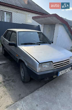 Седан ВАЗ 21099 1995 в Черкассах