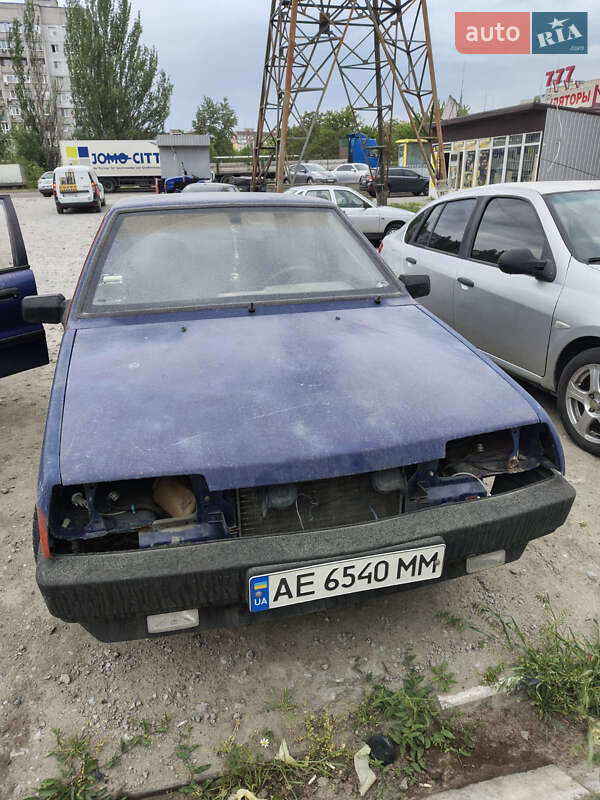 Седан ВАЗ / Lada 21099 2000 в Днепре