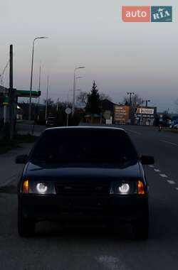 Седан ВАЗ 21099 2008 в Косове