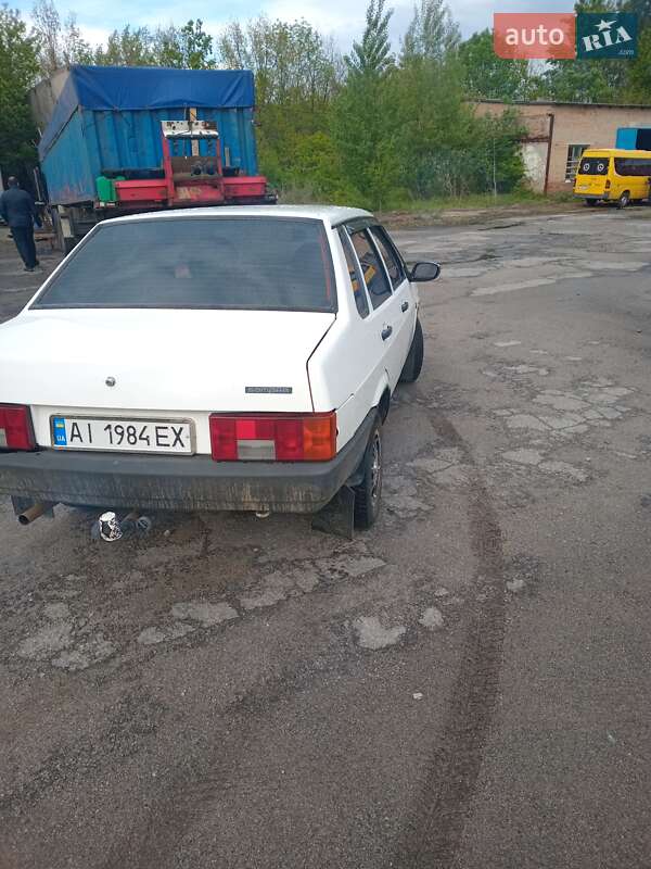 Седан ВАЗ / Lada 21099 2005 в Киеве