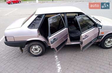 Седан ВАЗ 21099 2001 в 