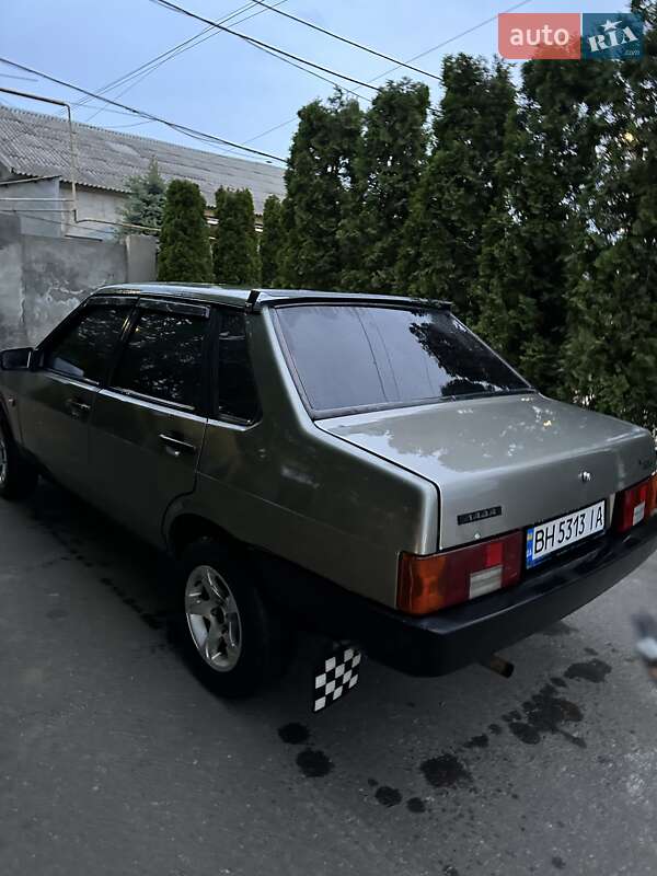 Седан ВАЗ / Lada 21099 2002 в Біляївці