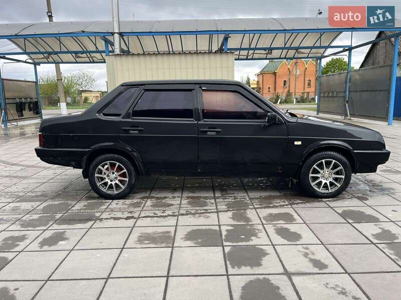 Седан ВАЗ / Lada 21099 2007 в Сумах
