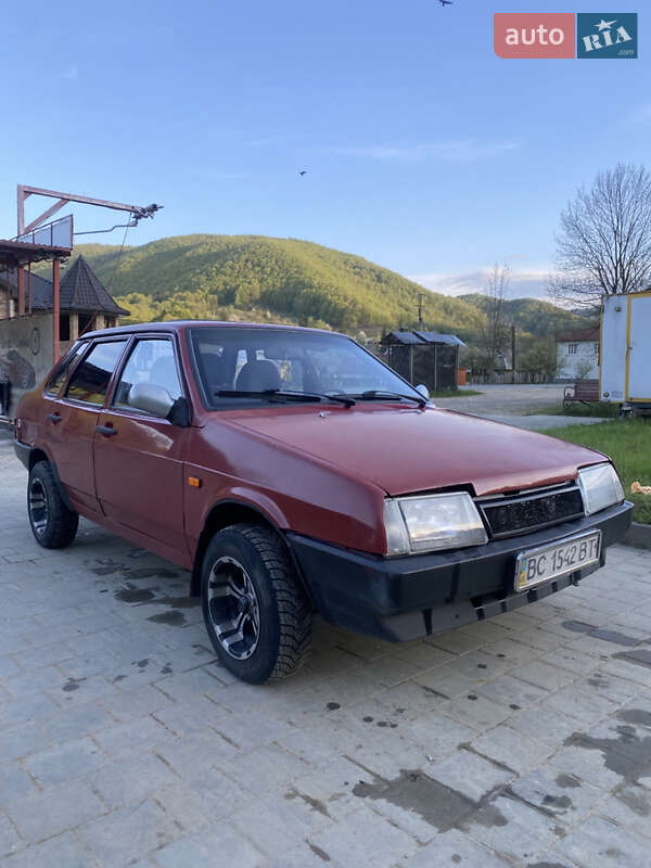 ВАЗ 21099