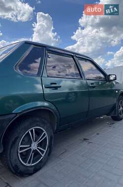 Седан ВАЗ 21099 2002 в 