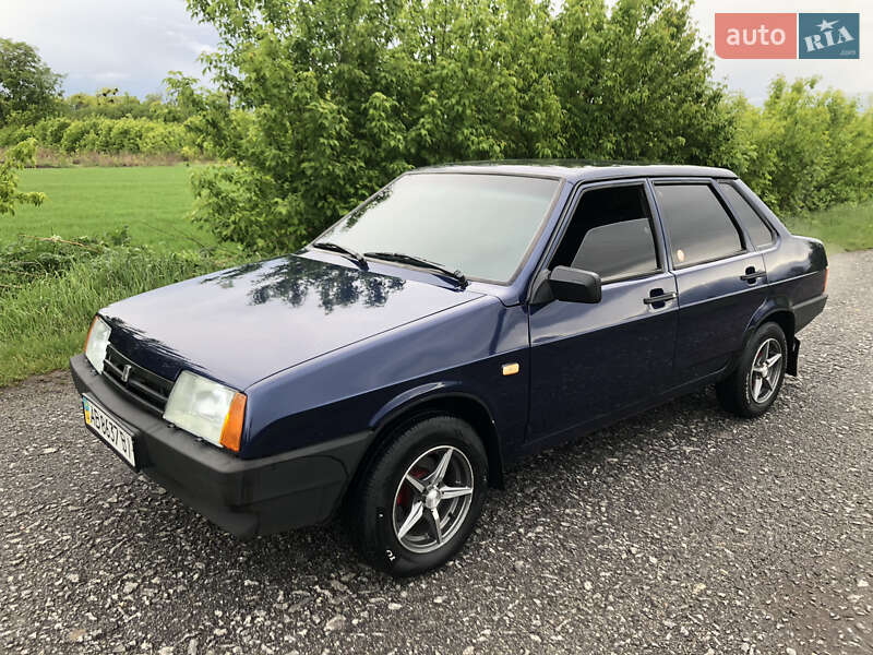 Седан ВАЗ / Lada 21099 2005 в Козятині