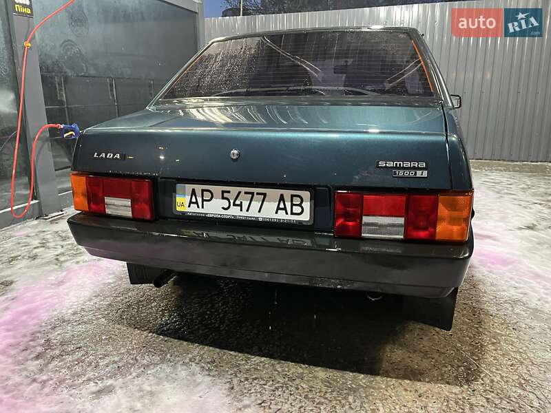 Седан ВАЗ / Lada 21099 2004 в Запорожье