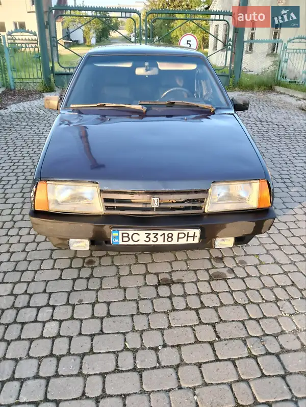 ВАЗ / Lada 21099