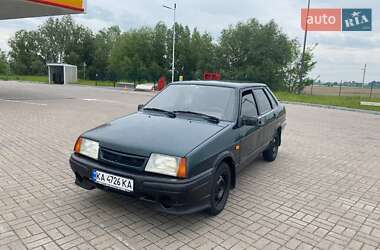 Седан ВАЗ 21099 2004 в 